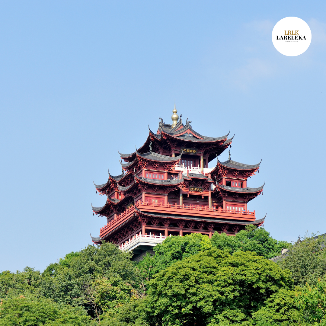 Chenghuang Temple Shanghai cultural tour